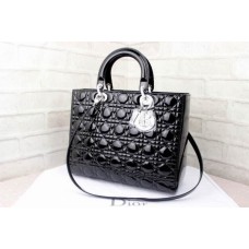 Реплика на Dior Lady Default черна чанта от лакирана кожа
