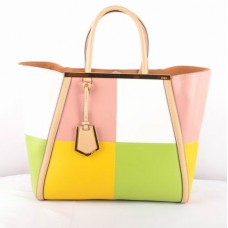 Кожена чанта Fendi 2Jours в розово Ferrari Кожена чанта Fendi 2Jours в розово Ferrari