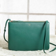 Голяма чанта Celine Trio Crossbody от зелена телешка кожа Голяма чанта Celine Trio Crossbody от зелена телешка кожа
