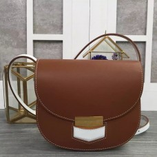 Малка двуцветна чанта Celine Trotteur от кестенява телешка кожа Малка двуцветна чанта Celine Trotteur от кестенява телешка кожа