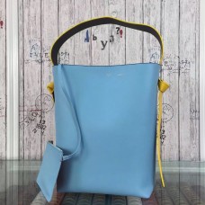 Малка чанта Celine Twisted Cabas от телешка кожа в синьо/кафяво Малка чанта Celine Twisted Cabas от телешка кожа в синьо/кафяво