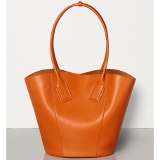 Bottega Veneta Medium Basket Tote от оранжева телешка кожа