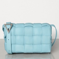 Подплатена чанта за касети Bottega Veneta от телешка кожа Topazio