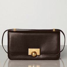 Класическа чанта Bottega Veneta BV от френска телешка кожа с шоколадов цвят Класическа чанта Bottega Veneta BV от френска телешка кожа с шоколадов цвят