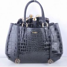 Голяма чанта с горна дръжка от кожа Fendi B Fab в черно с крокодилски вени Голяма чанта с горна дръжка от кожа Fendi B Fab в черно с крокодилски вени