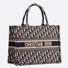 Малка чанта Dior за книги от син наклонен плат