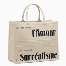 Чанта за книги Dior Surrealism от бяла телешка кожа с щампа Чанта за книги Dior Surrealism от бяла телешка кожа с щампа