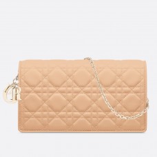 Клатч Dior Lady Dior с верижка от телешка агнешка кожа