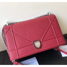 Чанта Dior Diorama Flap от телешка кожа с рубинено зърнест цвят