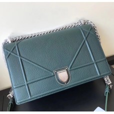 Чанта Dior Diorama Flap от зелена зърнеста телешка кожа