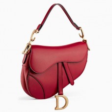 Чанта Dior Saddle от червена телешка кожа