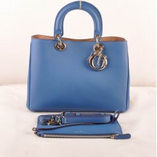 Чанта Dior Diorissimo Medium от оригинална кожа в синьо (златни обковни елементи) 603