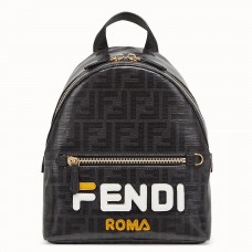 Мини раница от черен остъклен плат Fendi